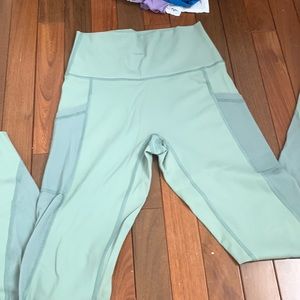 green aerie offline leggings